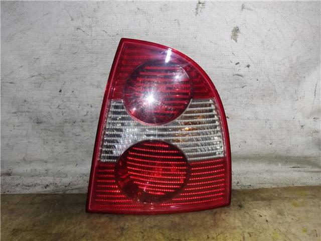 3B5945096AE Piloto trasero derecho  disponible Málaga