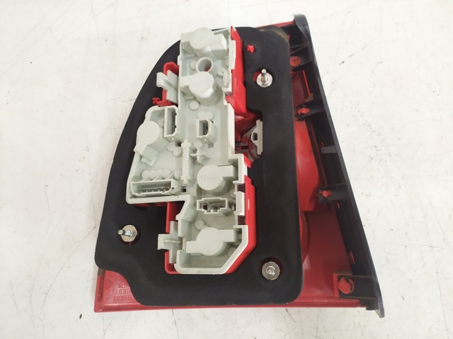 3B5945096AE Piloto trasero derecho  disponible Málaga