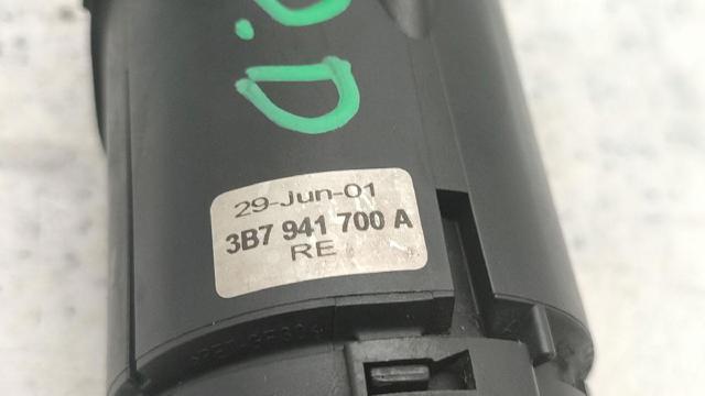 3B7941700A Faro antiniebla derecho comprar Girona