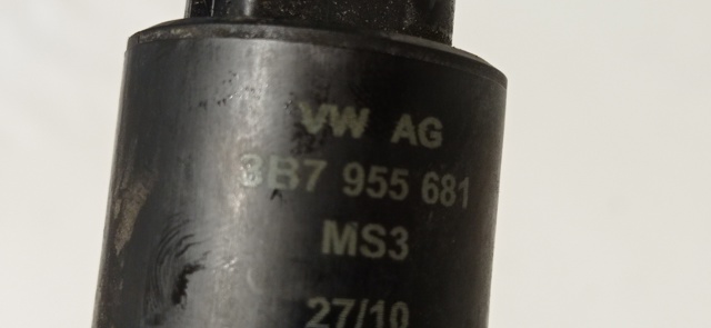 3B7955681 VAG Bomba-motor de lavafaros comprar Alcalá