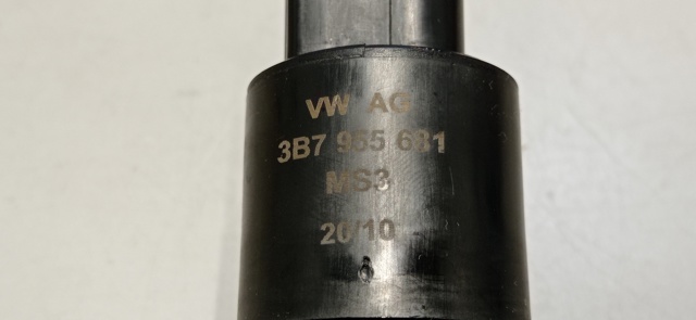 3B7955681 VAG Bomba-motor de lavafaros  en stock Huelva