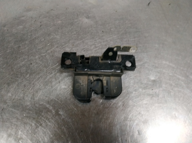3B9827505C VAG Cerradura de tapa de maletero  comprar en Lleida