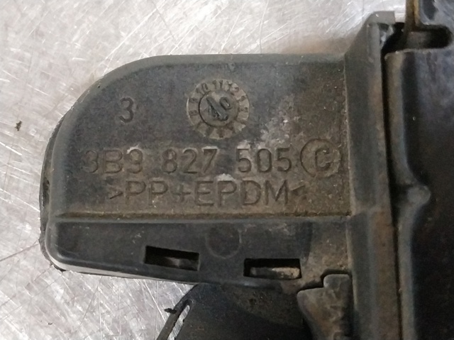 3B9827505C VAG Cerradura de tapa de maletero  disponible Vigo