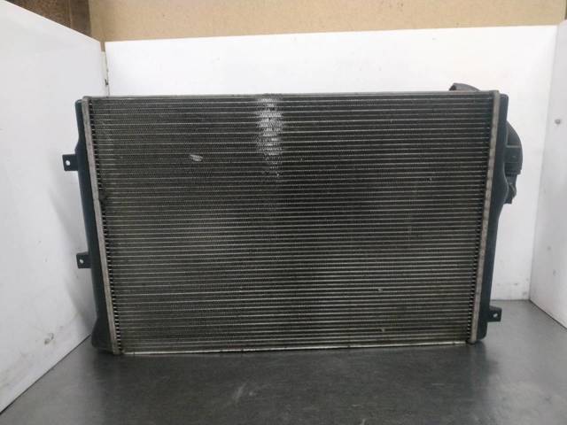 3C0121253K VAG Radiador de refrigeración del motor  disponible Ourense