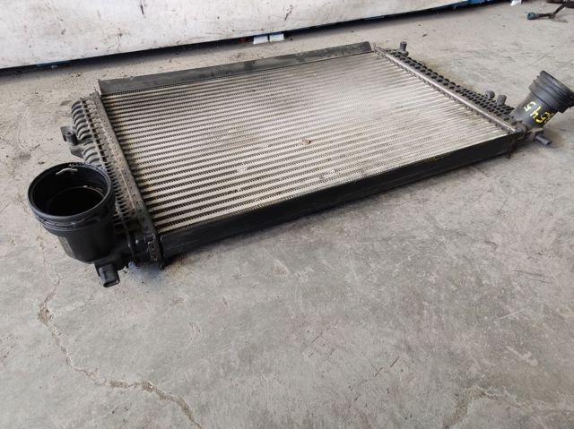 3C0145805G Radiador de aire de admisión  comprar en Reus