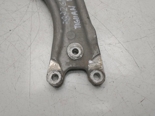 VAG 3C0153D Brazo inferior izquierdo/derecho de suspensión delantera comprar Tarragona