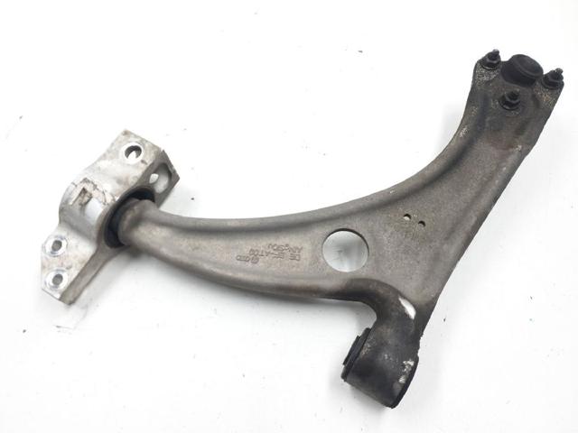 3C0153D VAG Brazo inferior izquierdo/derecho de suspensión delantera  en stock Huelva