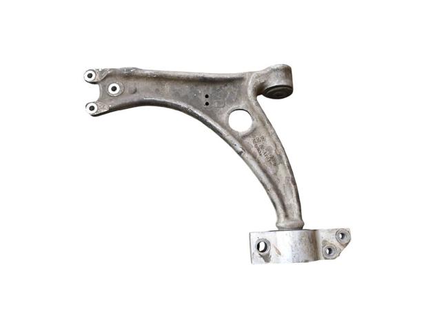 3C0153D Brazo inferior izquierdo/derecho de suspensión delantera  disponible Málaga