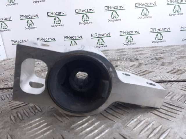 3C0199231D Silentblock de brazo de suspensión  en stock Sabadell