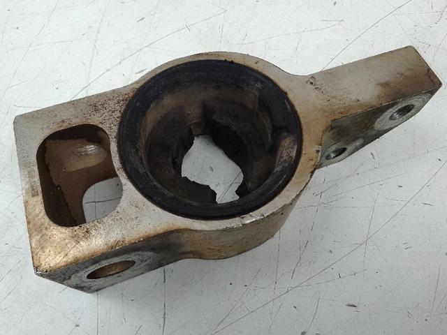 VAG 3C0199231F Silentblock de suspensión delantero inferior  disponible España