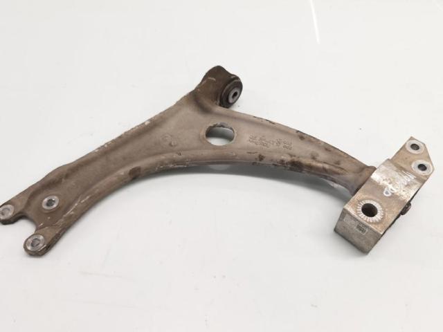 3C0199231F Silentblock de suspensión delantero inferior  disponible Utrera