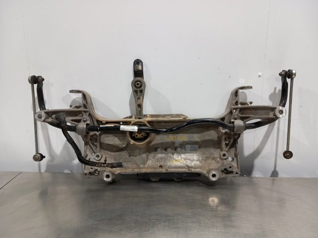 3C0199369H VAG Subchasis delantero soporte motor  disponible Vigo