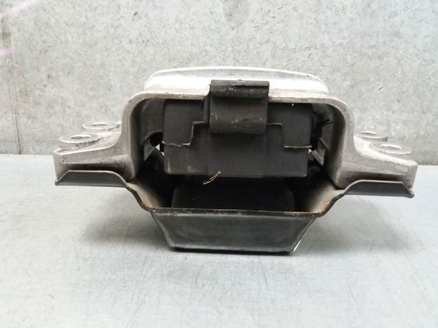 3C0199555 Soporte derecho de la transmisión  comprar en Reus