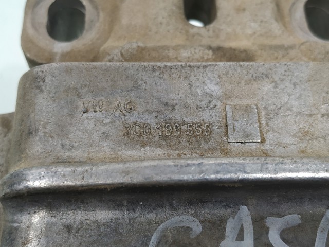 3C0199555 Soporte derecho de la transmisión  disponible Burgos