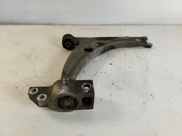 VAG 3C0407151G Brazo inferior izquierdo/derecho de suspensión delantera  disponible España