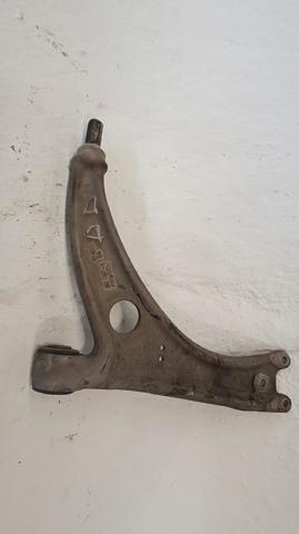 VAG 3C0407151G Brazo inferior izquierdo/derecho de suspensión delantera  en stock Terrassa