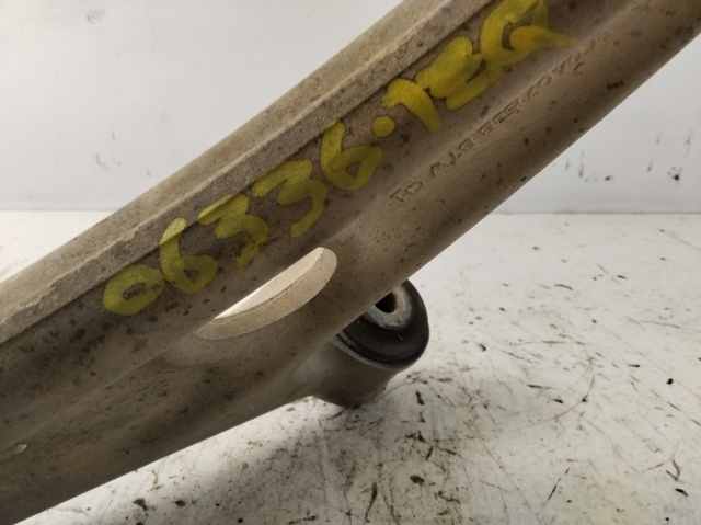 3C0407153B VAG Brazo inferior izquierdo/derecho de suspensión delantera comprar Bilbao