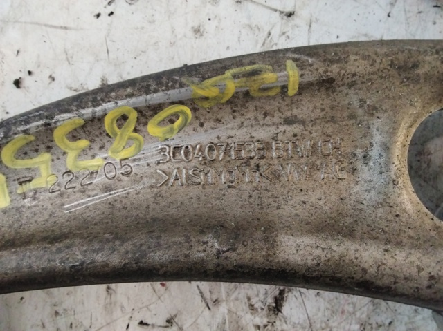VAG 3C0407153B Brazo inferior izquierdo/derecho de suspensión delantera  comprar en Murcia
