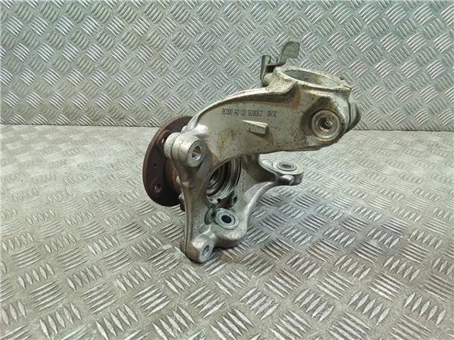3C0407258F VAG Mangueta delantera derecha  en stock Gandía