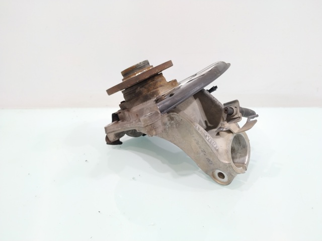 3C0407258F VAG Mangueta delantera derecha  en stock Huelva