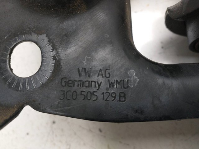 VAG 3C0505225B Brazo longitudinal inferior izquierdo de la suspensión trasera  disponible España