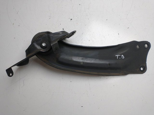 3C0505226B Brazo de suspensión, trasera derecha  en stock Granada