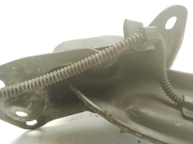 3C0505226D Brazo longitudinal inferior derecho de la suspensión trasera  disponible Utrera