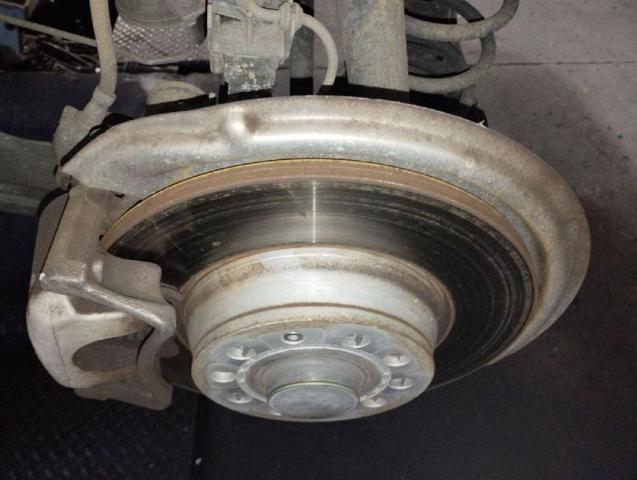 3C0505433K Mangueta trasera izquierda  comprar en Reus