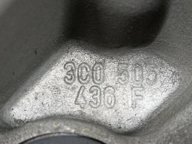 3C0505436F Mangueta trasera derecha  en stock Castellón