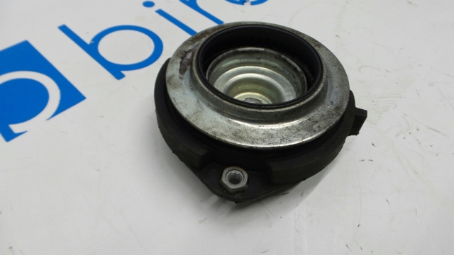 Soporte amortiguador trasero Skoda Octavia 1Z3