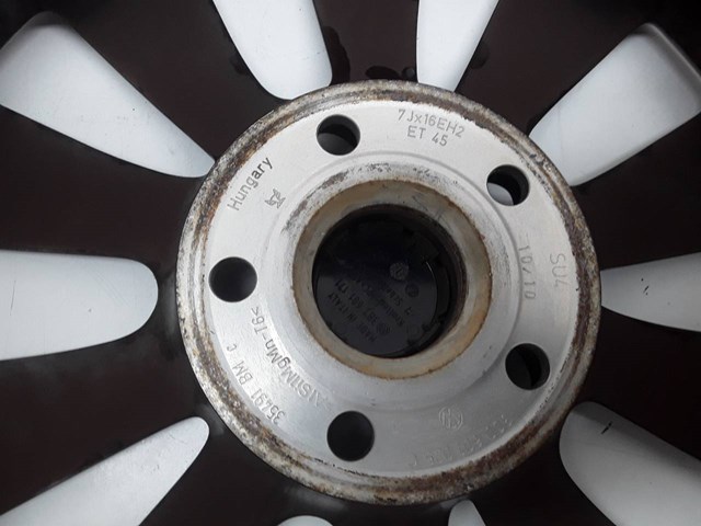 Aros Volkswagen Passat (2005-2011)
