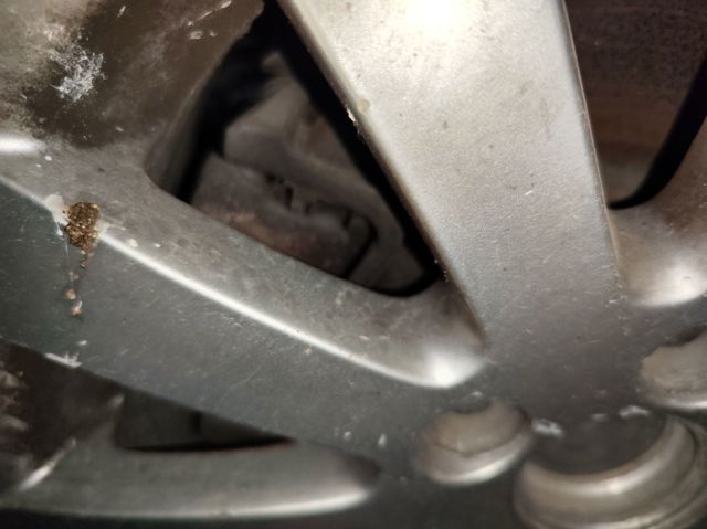 Pinza de freno trasera izquierda 3C0615403G VAG