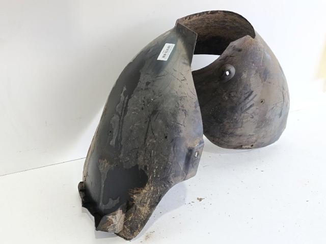 3C0805977 Paso de rueda delantero izquierdo trasero  disponible Málaga