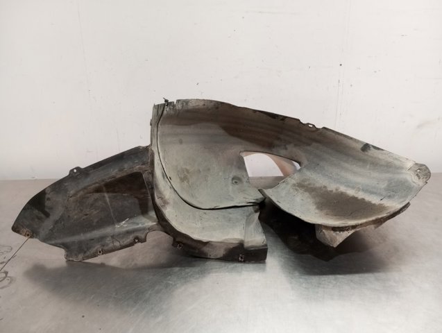 VAG 3C0805977 Paso de rueda delantero izquierdo trasero  comprar en Ponferrada