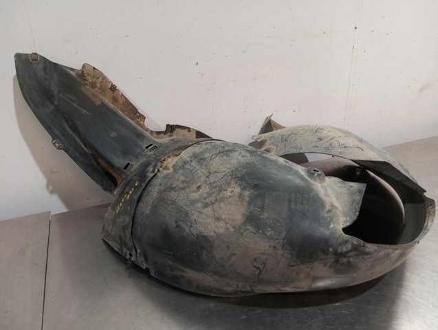 3C0805977 Paso de rueda delantero izquierdo trasero  comprar en Reus