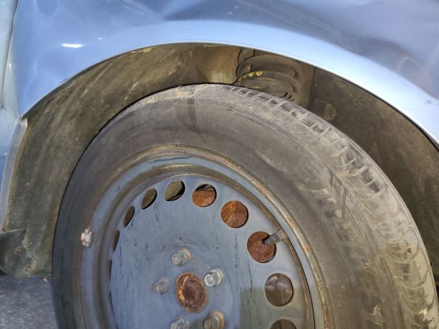 Guardabarros interior trasero derecho del guardafango delantero 3C0805978 VAG