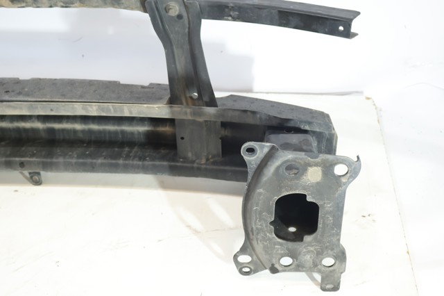 Refuerzo paragolpes delantero Volkswagen Passat (3C2)