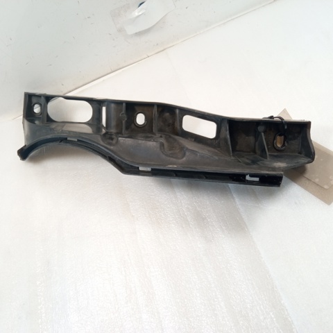 VAG 3C0807889 Soporte exterior izquierdo del parachoques delantero comprar Barcelona