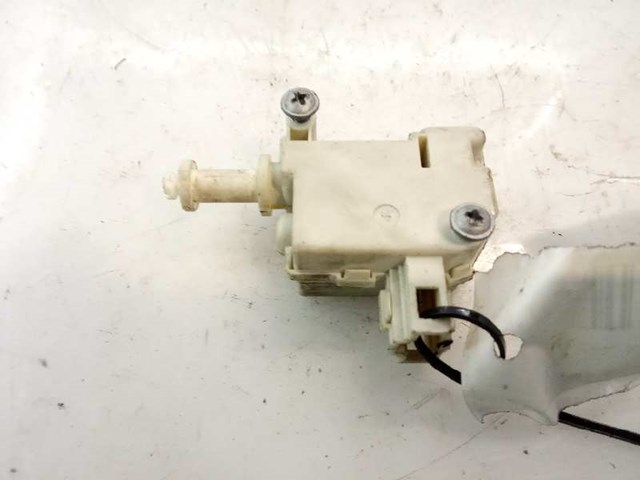 3C0810773 Motor de apertura de tapa de combustible  disponible Utrera