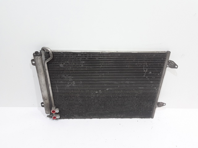Condensador / radiador  aire acondicionado para volkswagen passat berlina (3c2) 3C0820411C