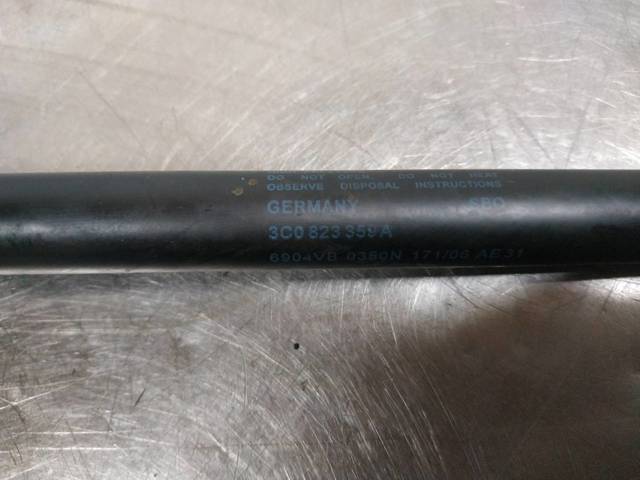 VAG 3C0823359A Amortiguador de capó  en stock Valencia