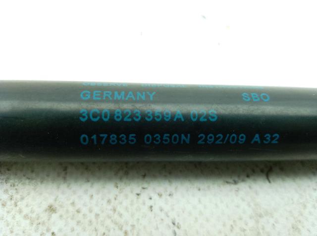 3C0823359A Amortiguador de capó  en stock Sabadell