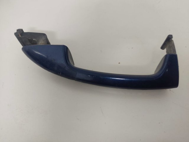 3C0837885G Soporte de manija exterior de puerta delantera izquierda  en stock Sabadell