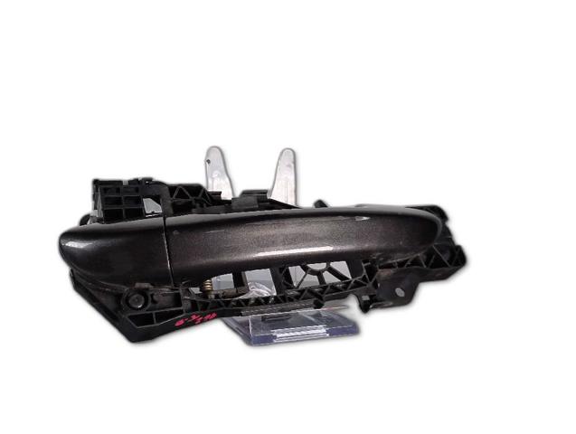 VAG 3C0837886G Soporte de manija exterior de puerta delantera derecha comprar Tarragona