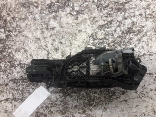 3C0837886J Soporte de manija exterior de puerta delantera derecha comprar Almería