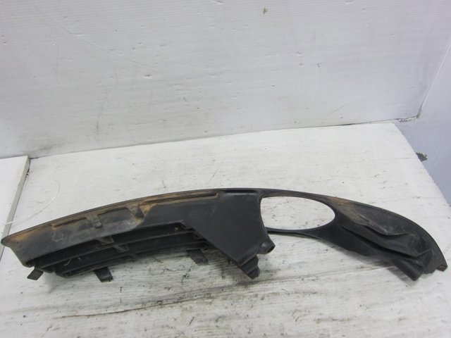 3C0853665A VAG Rejilla del parachoques delantera izquierda comprar Madrid