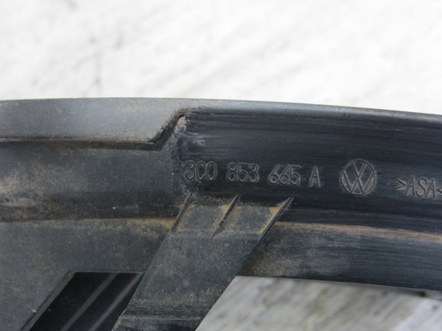 VAG 3C0853665A Tapa de rejilla de faro antiniebla delantero izquierdo  comprar en Ponferrada