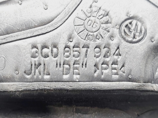 3C0857934 Sellador de espejo para puerta derecha  en stock Granada