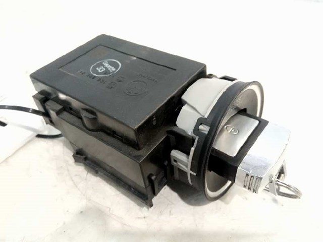 Precio del repuesto Clausor Passat  familiar