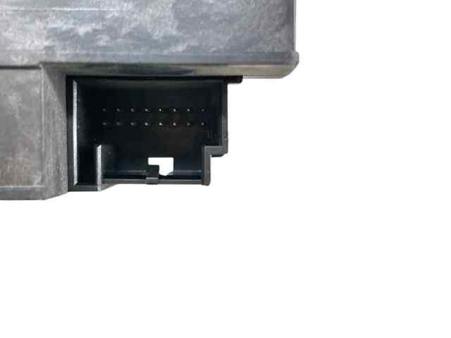 3C0905843Q Interruptor de fin de carrera del cilindro de encendido  disponible Utrera